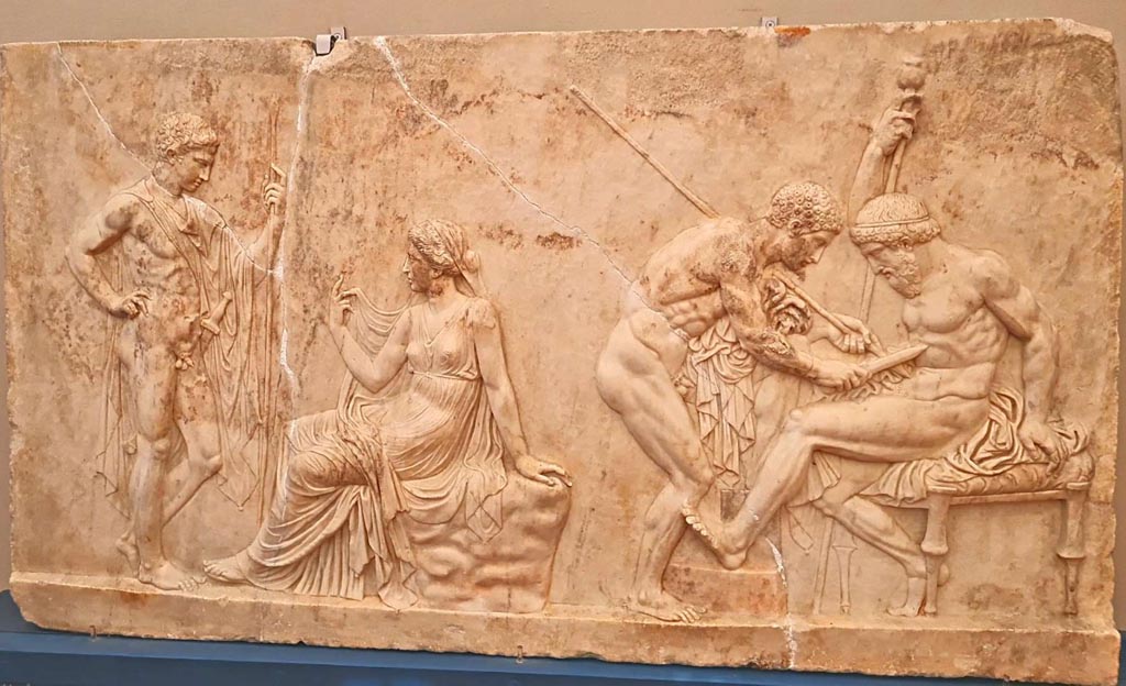 Ins. Orientalis I, 2, Herculaneum, October 2023. Marble relief of Achilles and Telephus. Photo courtesy of Giuseppe Ciaramella.
On display in “L’altra MANN” exhibition, October 2023, at Naples Archaeological Museum.